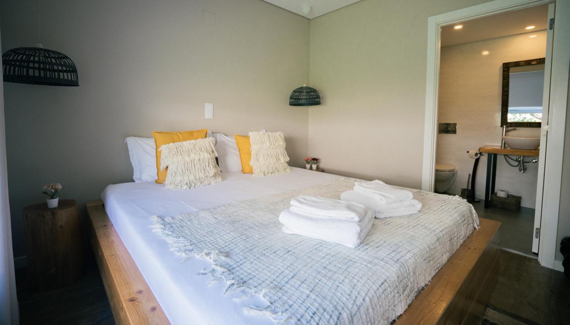 Double Room with Garden View,1538221510:JPEG